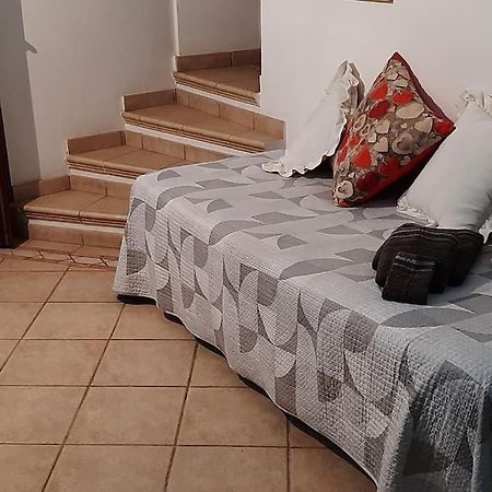 Cagliari Centro Apartment Luaran gambar